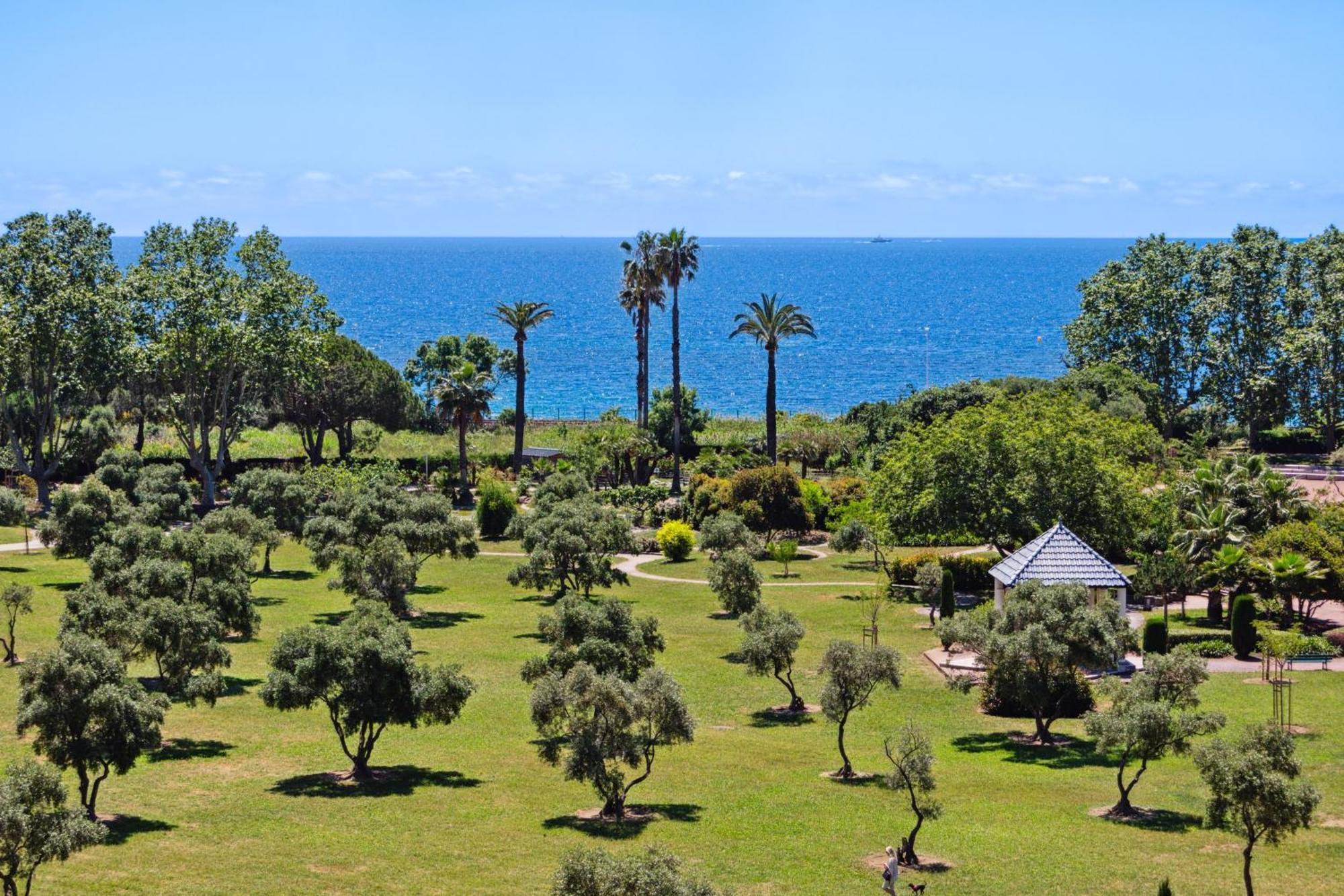 Duplex Villa Les Pins 89M2 Et Terrasse 30M2 Antibes Extérieur photo